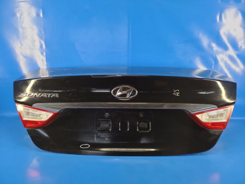 69200-3Q000 | Кришка багажника HYUNDAI SONATA YF 10-14