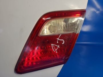 Ліхтар внутрішній прав. TOYOTA CAMRY 40 06-11