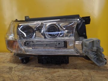 Фара передн. прав. TOYOTA LAND CRUISER 200 08-21