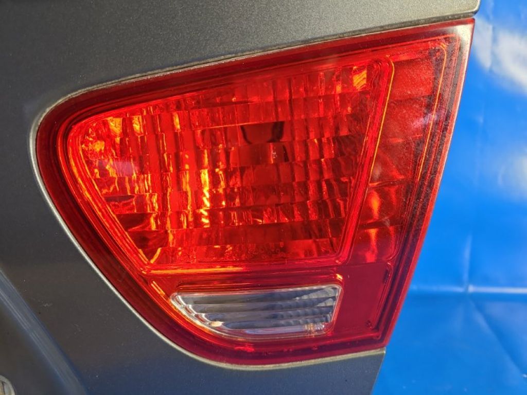 924042H010 | Фонарь внутренний прав. HYUNDAI ELANTRA HD 06-11