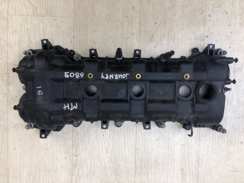 5184068AJ | Кришка клапанна прав. DODGE JOURNEY 08-20