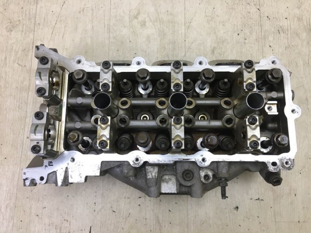 68141353AA | Головка блоку циліндрів лів. DODGE JOURNEY 08-20