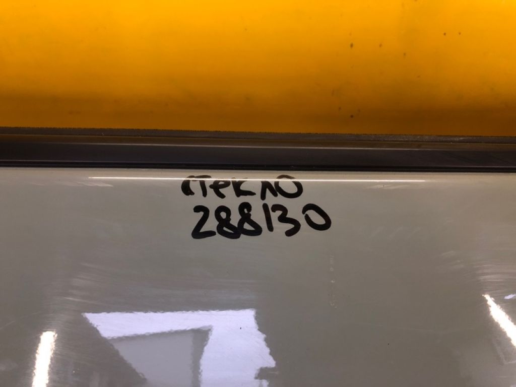 68101-42260 | Стекло двери передн. прав. TOYOTA RAV4 18-