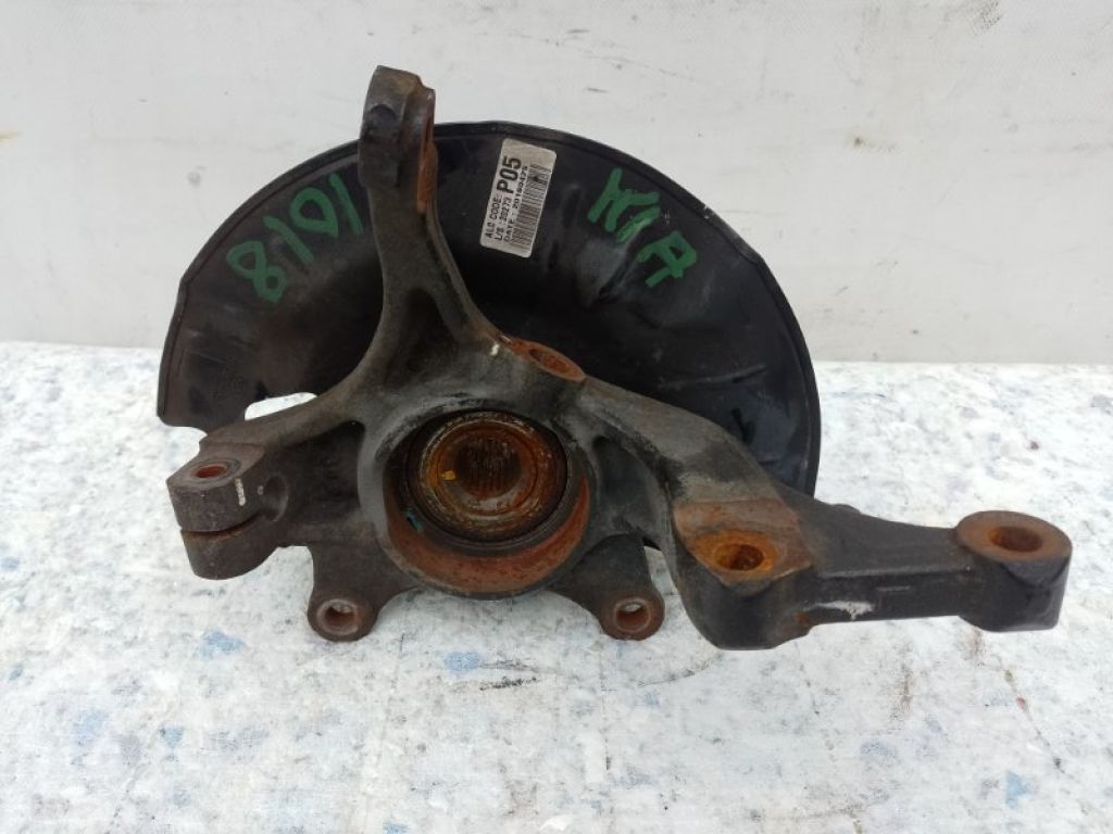 51715-B2050 | Кулак поворотный лев. KIA SOUL PS 13-19