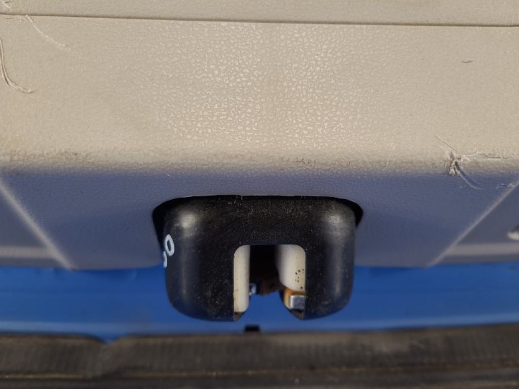 Замок крышки багажника NISSAN LEAF 10-17 - Фото 2