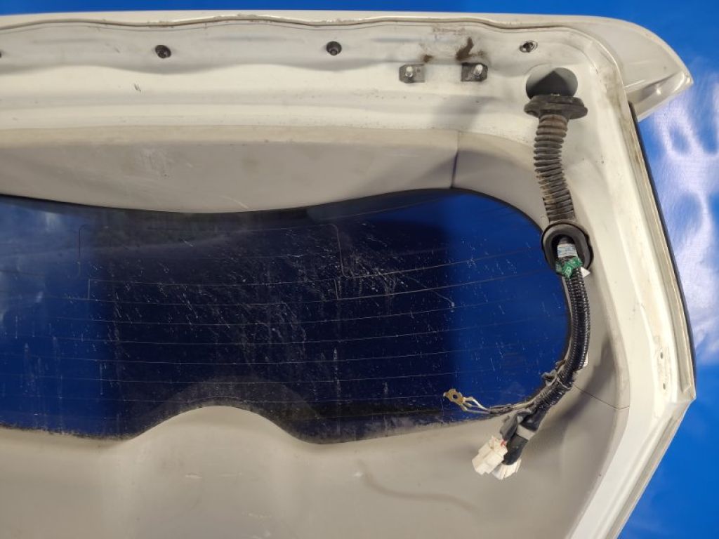 K010M-3NAMB | Крышка багажника NISSAN LEAF 10-17 - Фото 17