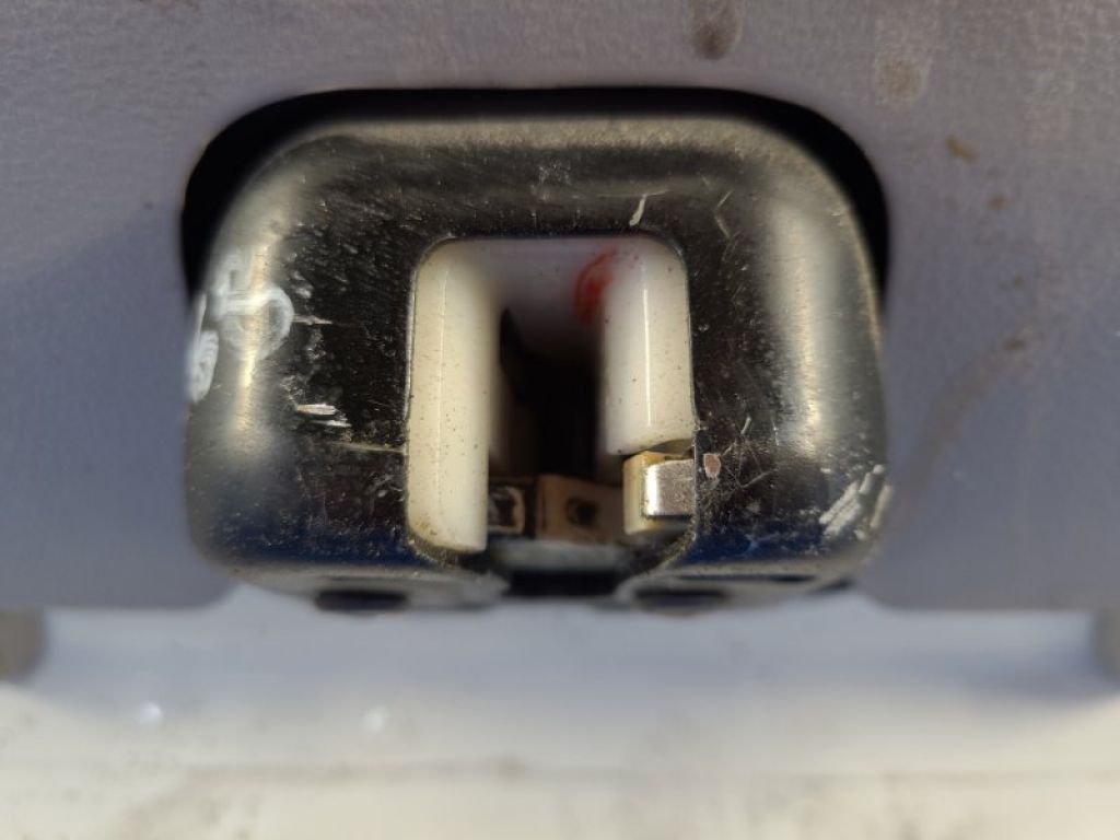 K010M-3NAMB | Крышка багажника NISSAN LEAF 10-17 - Фото 18