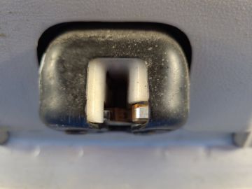 Замок крышки багажника NISSAN LEAF 10-17