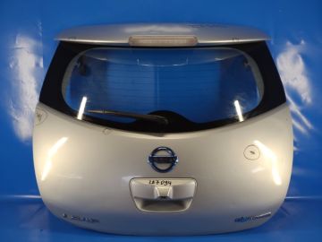 Кришка багажника NISSAN LEAF 10-17