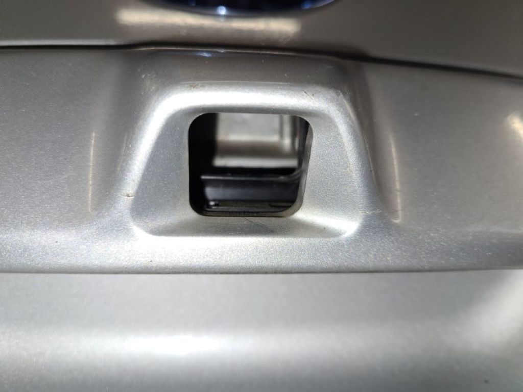K010M-3NAMB | Крышка багажника NISSAN LEAF 10-17 - Фото 8