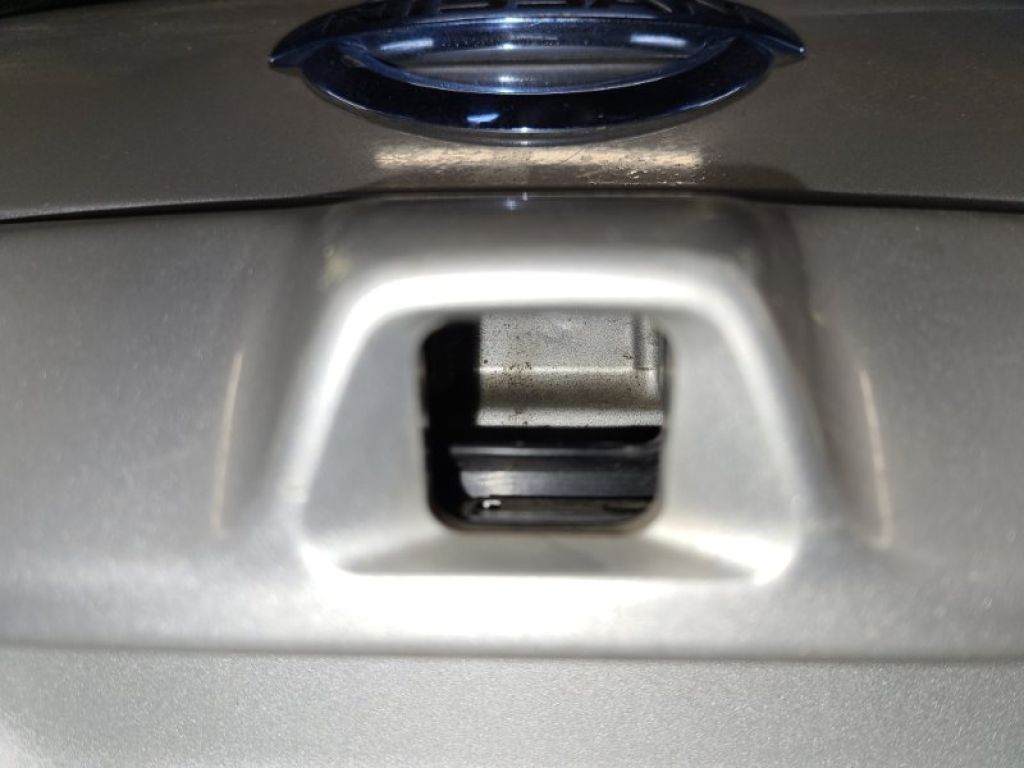 90606-3NF1B | Ручка дверей багажника NISSAN LEAF 10-17 - Фото 2