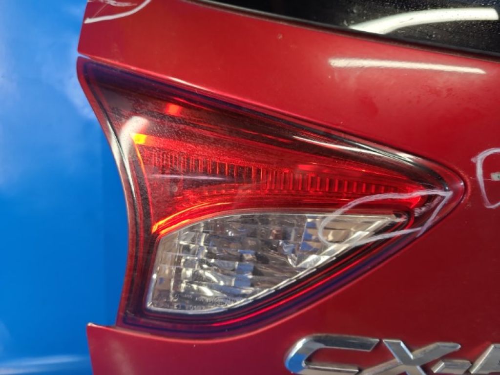 KD53-51-3G0B | Фонарь внутренний лев. MAZDA CX-5 (KE) 11-17