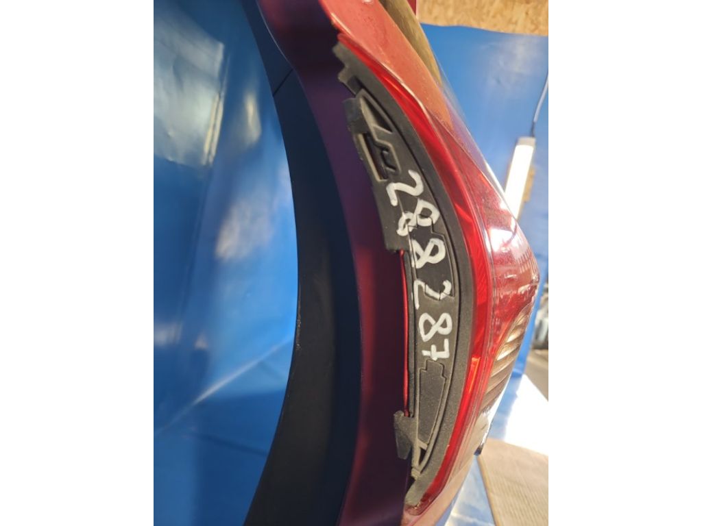 KD53-51-3G0B | Фонарь внутренний лев. MAZDA CX-5 (KE) 11-17 - Фото 3