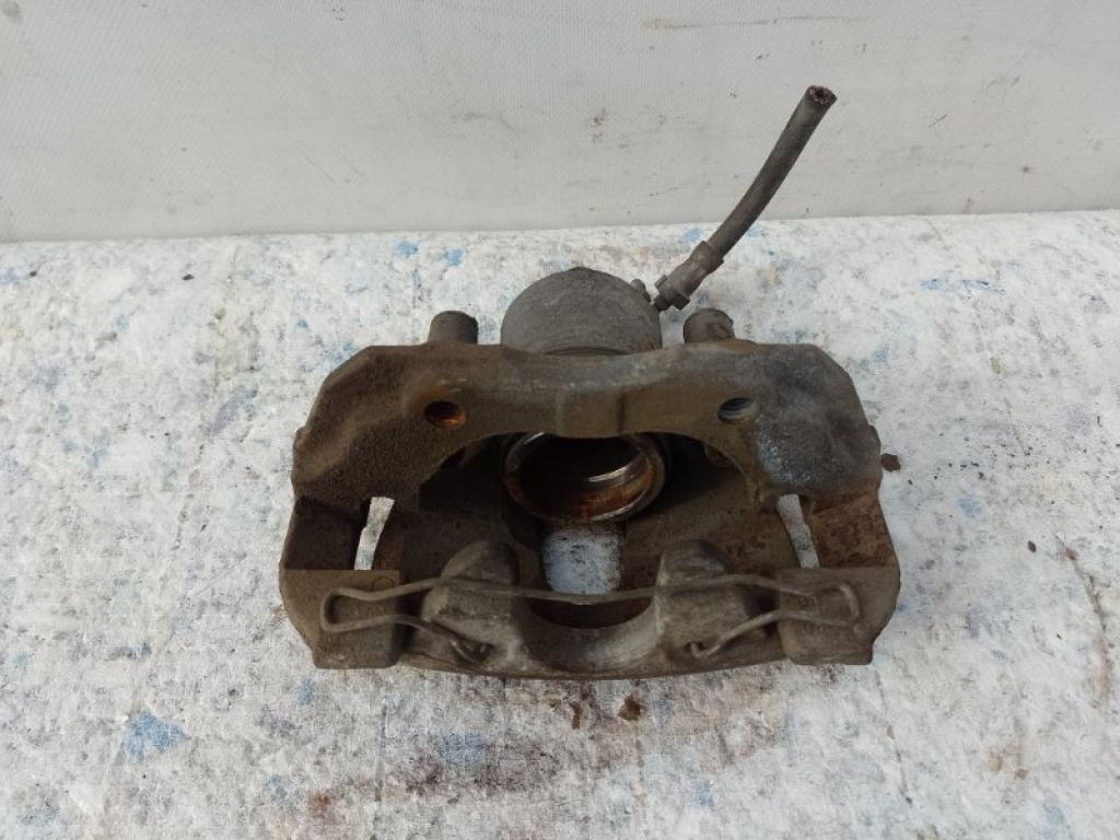 CV6Z-2B120-A | Супорт гальмівний передн. прав. FORD FOCUS 10-18 - Фото 2