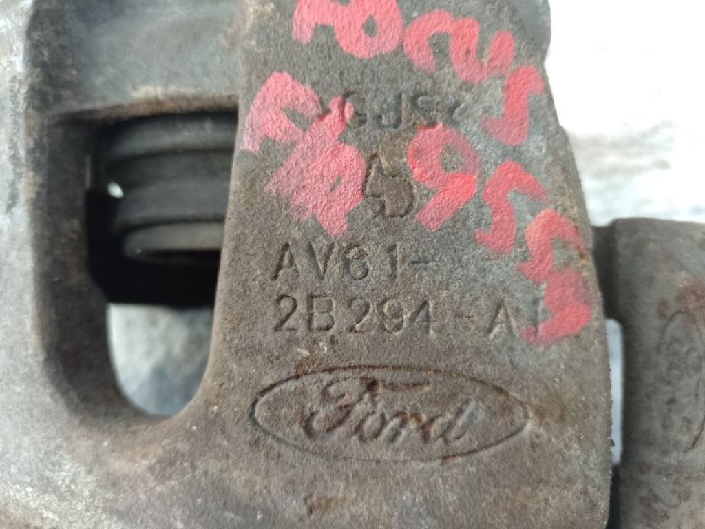 CV6Z-2B120-A | Супорт гальмівний передн. прав. FORD FOCUS 10-18 - Фото 3