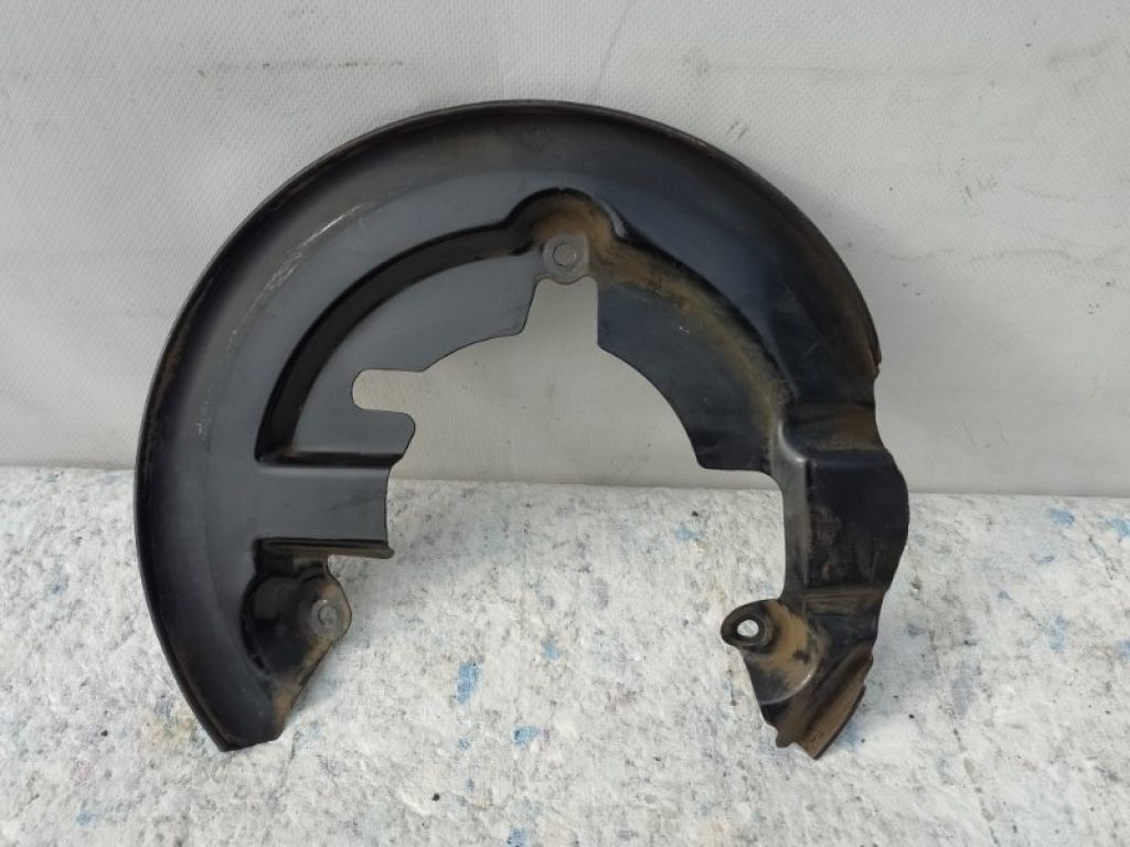 CV6Z-2K005-A | Защита тормозного диска передн. лев. FORD FOCUS 10-18