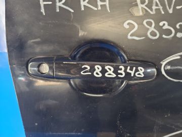 Ручка двери наружная передн. прав. TOYOTA RAV4 05-12