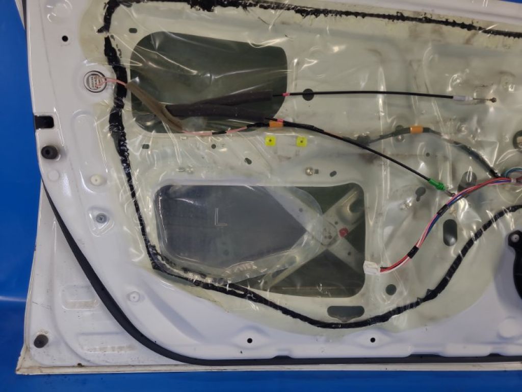 67002-52460 | Дверь передн. лев. TOYOTA YARIS 05–11 - Фото 13