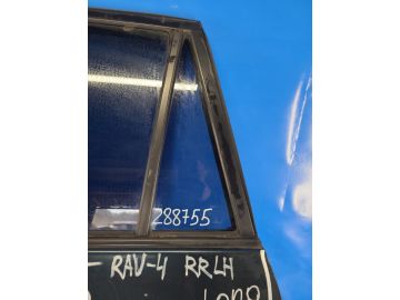 Скло дверей глухе задн. лів. TOYOTA RAV4 05-12