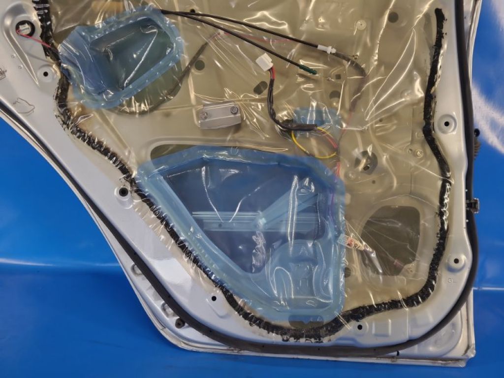 67004-02220 | Дверь задн. лев. TOYOTA COROLLA 150 06-13 - Фото 17