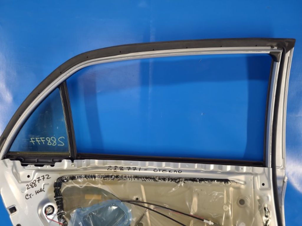 68104-02250 | Стекло двери задн. лев. TOYOTA COROLLA 150 06-13