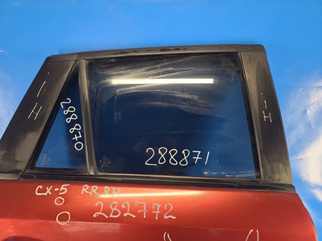 KD47-72-510 | Скло дверей задн. прав. MAZDA CX-5 (KE) 11-17