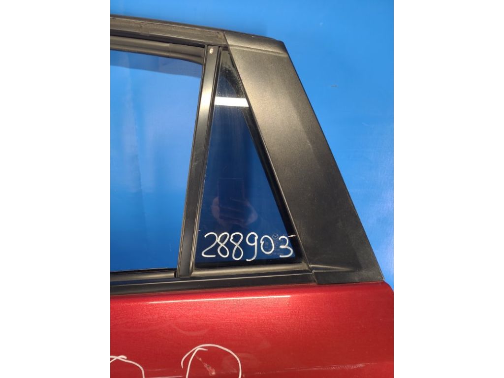 KD47-73-661A | Стекло двери глухое задн. лев. MAZDA CX-5 (KE) 11-17