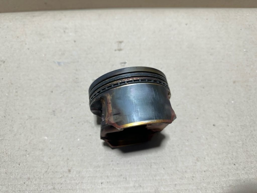 13301-0A020 | поршень прав. TOYOTA AVALON 99-05 - Фото 2