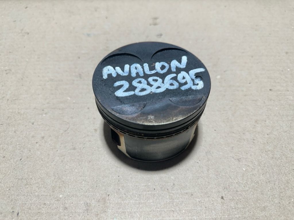 13301-0A020 | поршень прав. TOYOTA AVALON 99-05