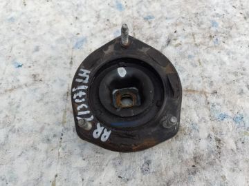 Опора амортизатора задн. лев. TOYOTA CAMRY 40 06-11