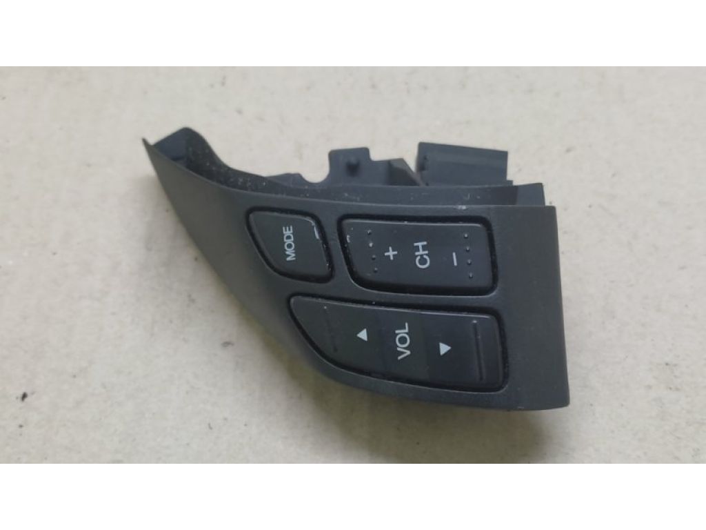 35880-SWA-A01 | Кнопки руля лів. HONDA CRV 06-12