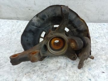 Кулак поворотний передн. прав. TOYOTA CAMRY 40 06-11