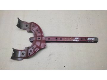 Кронштейн замку капота LEXUS CT200 11-17