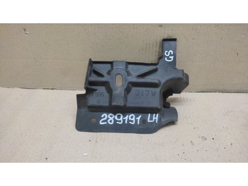 53154-30150 | Дефлектор радіатора лів. LEXUS GS350 GS300 05-11