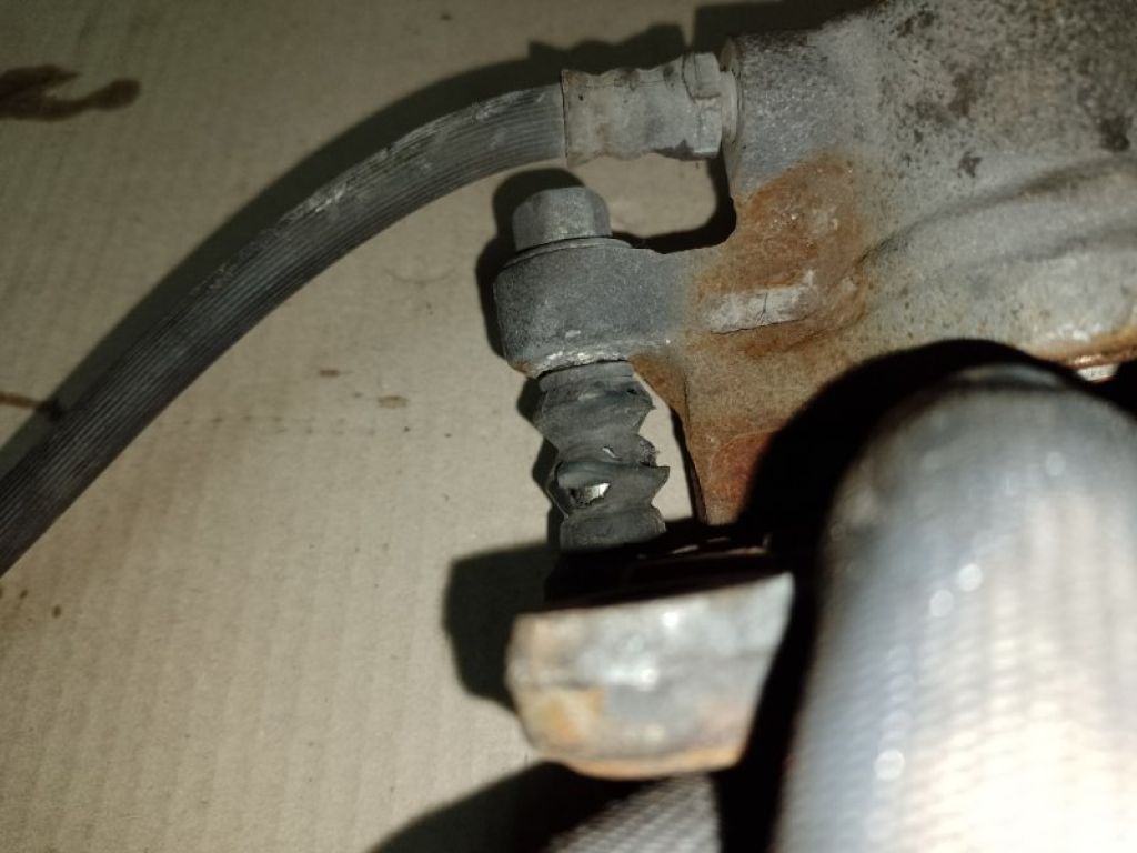 4605A264 | Суппорт тормозной задн. прав. MITSUBISHI OUTLANDER XL 05-13 - Фото 3