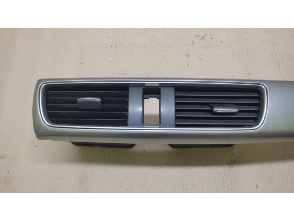 KA0H-55-150B02 | Дефлектор воздушный MAZDA CX-5 (KE) 11-17 - Фото 2