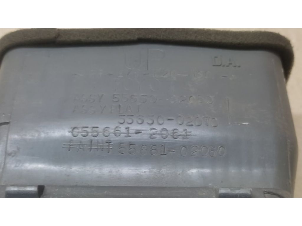55650-02070-B1 | Дефлектор воздушный лев. TOYOTA COROLLA 120 00-07 - Фото 2