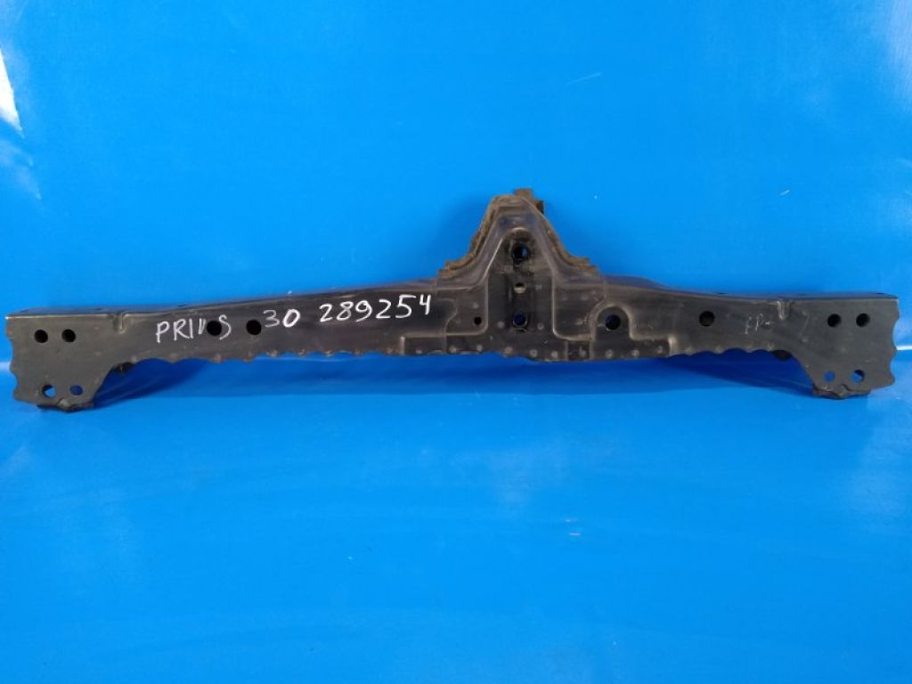 57104-47020 | Балка радіатора TOYOTA PRIUS - 30 09-17