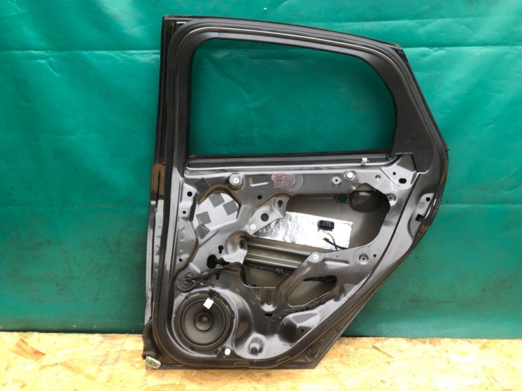 DM5Z-5824630-C | Дверь задн. прав. FORD FOCUS 10-18 - Фото 8