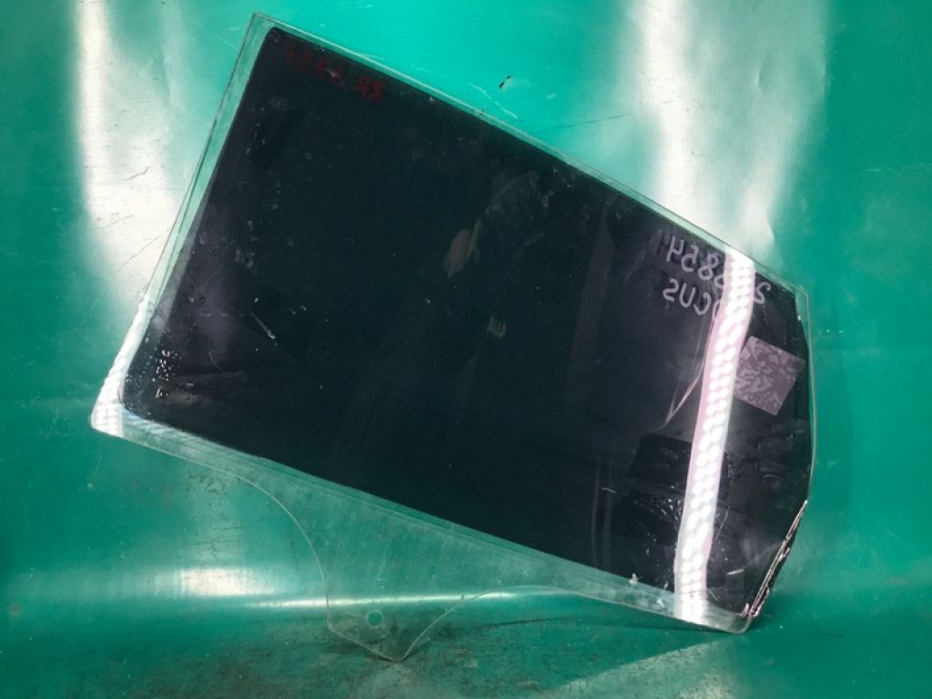 CP9Z-5825712-A | Скло дверей задн. прав. FORD FOCUS 10-18 - Фото 3