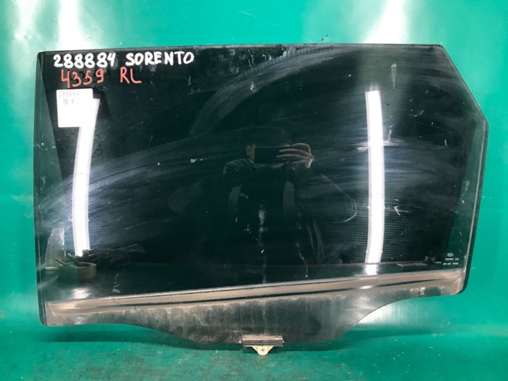 83411-2P010 | Стекло двери задн. лев. KIA SORENTO XM 09-14