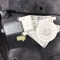 68170373AA | Стеклоподъемник передн. лев. DODGE DART 12-16 - Превью 3