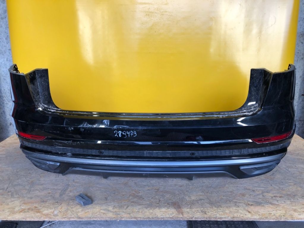4M8 807 511 | Бампер задний AUDI Q8 18–23