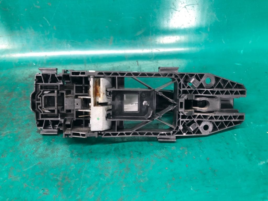 5N0 837 205 M | Ручка двери наружная задн. лев. VOLKSWAGEN TIGUAN 08-17 - Фото 4