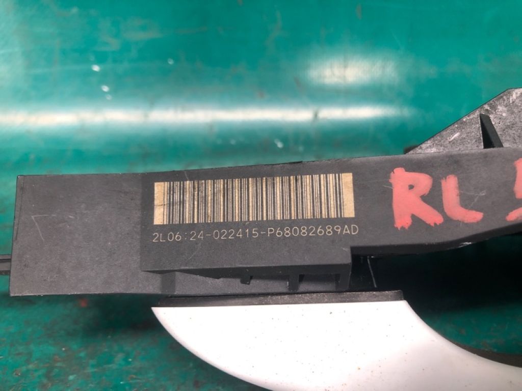 68093238AC | Ручка двері зовнішня задн. лів. DODGE DART 12-16 - Фото 3