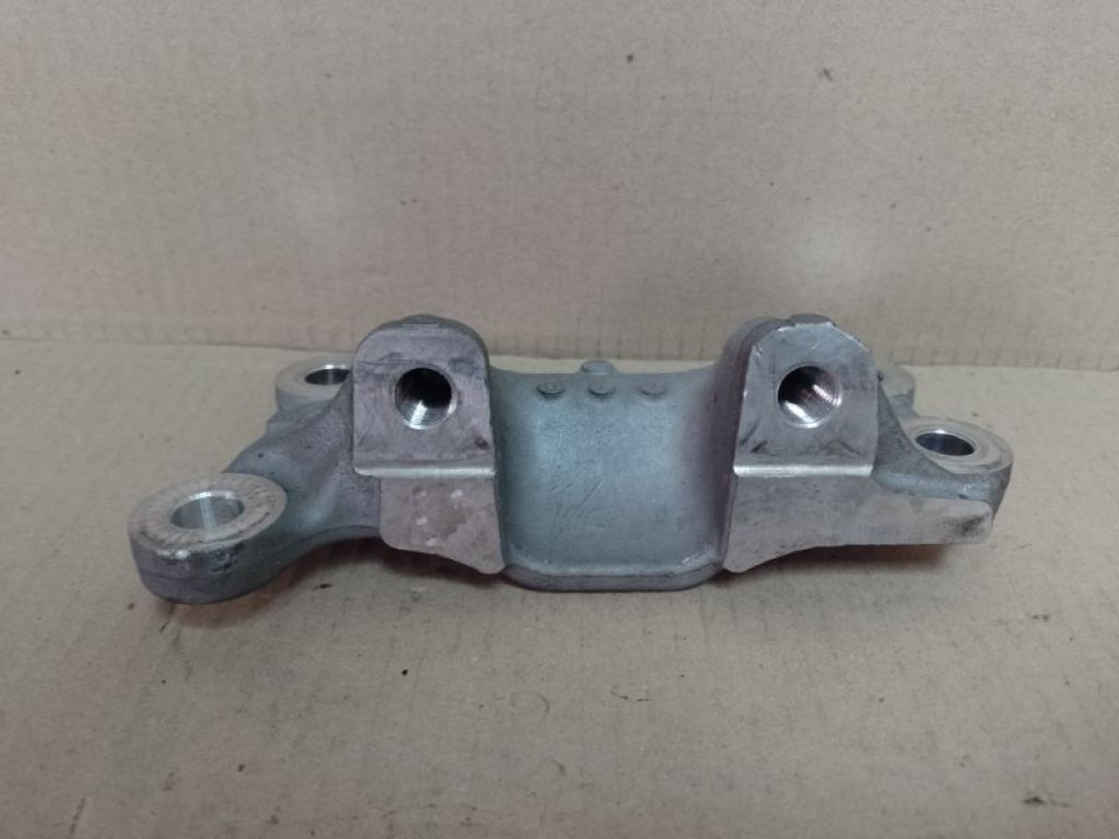 50690-TJB-A01 | Кронштейн опори двигуна ACURA RDX 19- - Фото 2