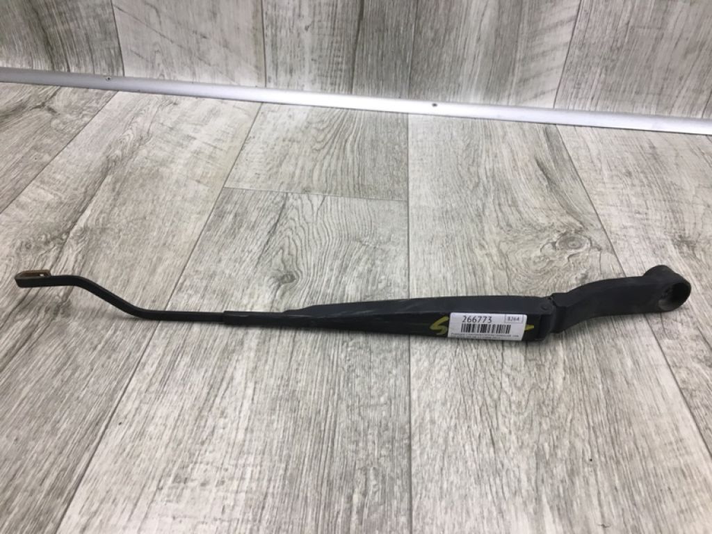 98310-2K000 | Повідець склоочисника передній лів. KIA SOUL AM 08-13