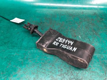 Обмежувач дверей задн. прав. VOLKSWAGEN TIGUAN 08-17