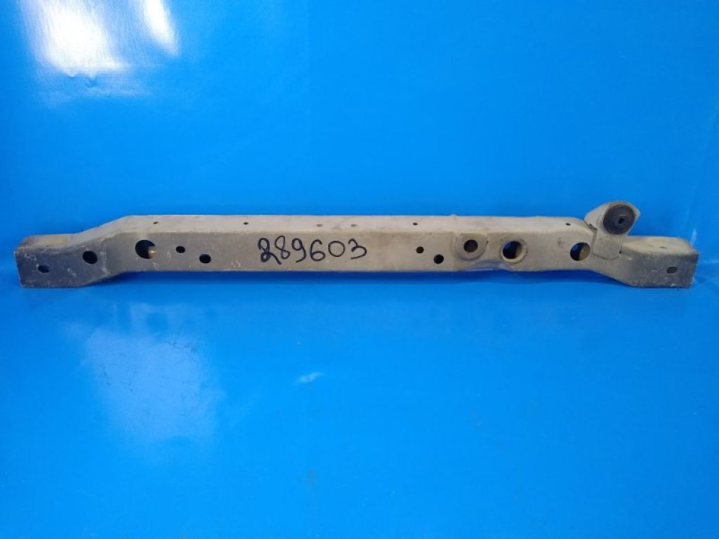 F25303ZLMA | Балка радіатора NISSAN PULSAR (NB17) 13–18