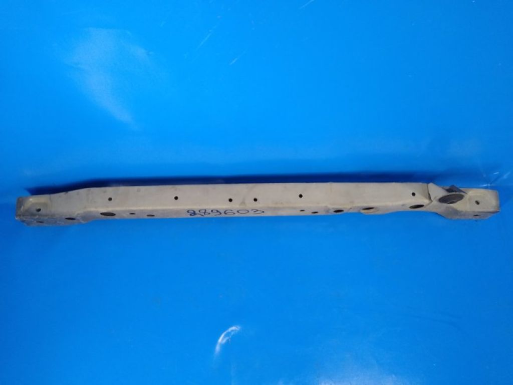 F25303ZLMA | Балка радіатора NISSAN PULSAR (NB17) 13–18 - Фото 2